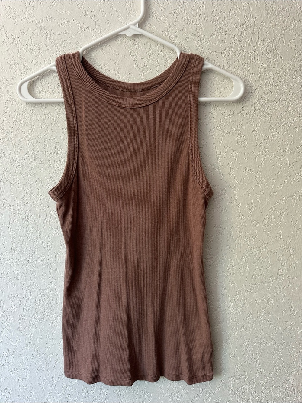 Bundle!!!!! 7 Sleeveless Ribbed Tanks - Picture 3 of 14